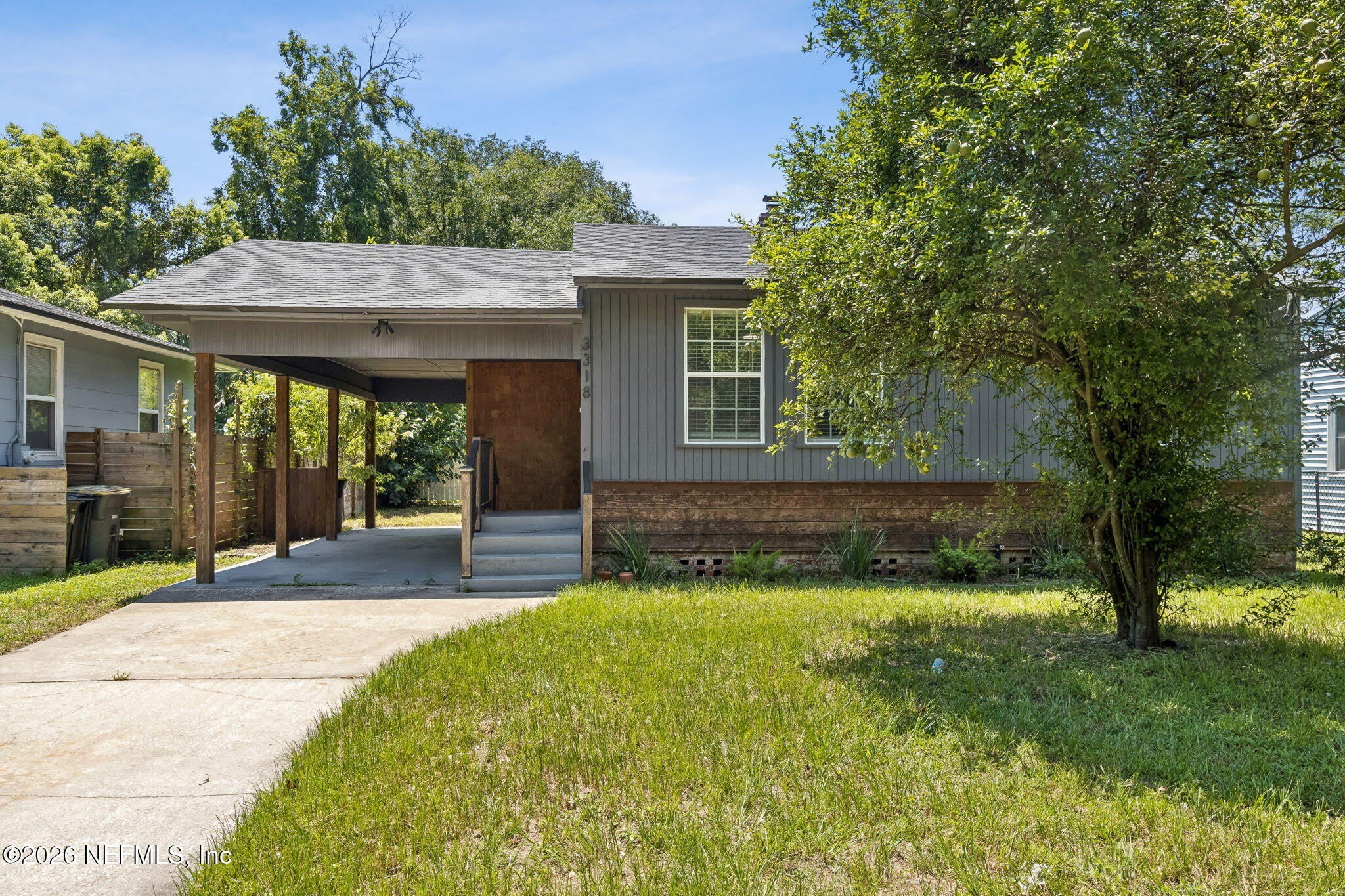 3318 DELLWOOD Avenue – photo 1