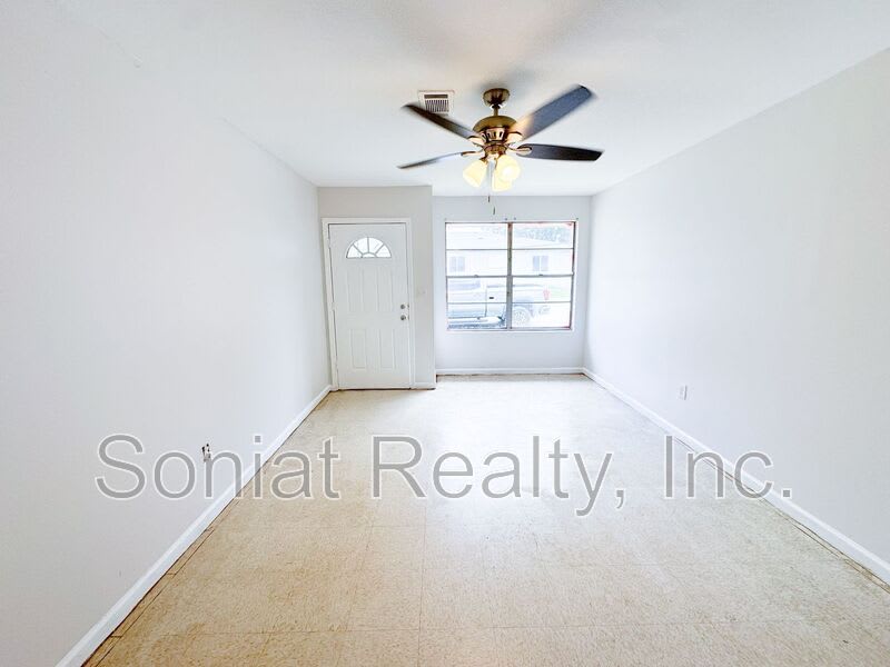 3400 Elysian Fields – photo 3