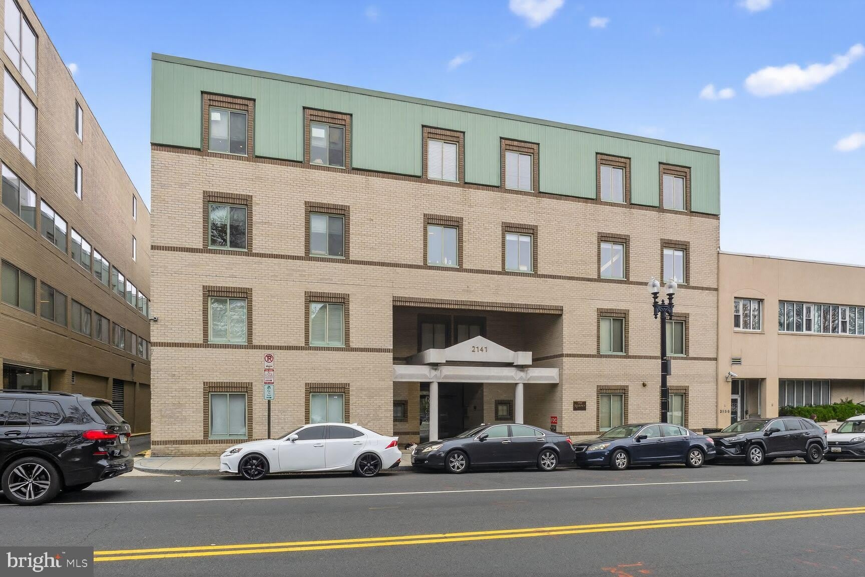 2141 WISCONSIN Avenue NW – photo 2