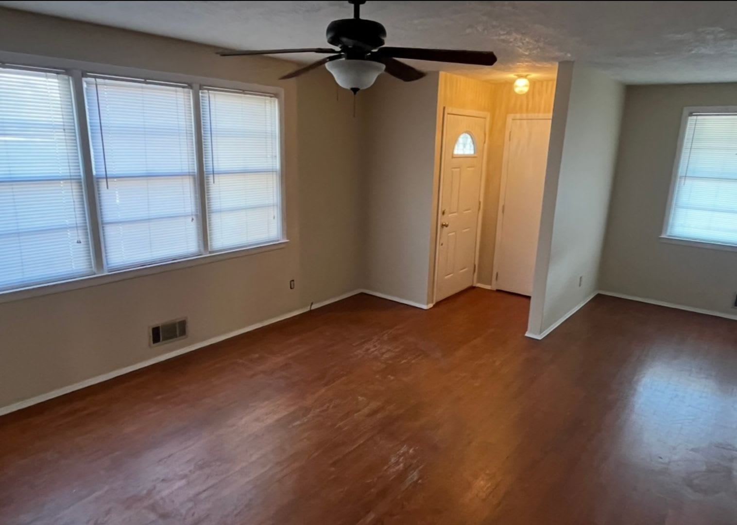 3012 Pinewood Dr – photo 4
