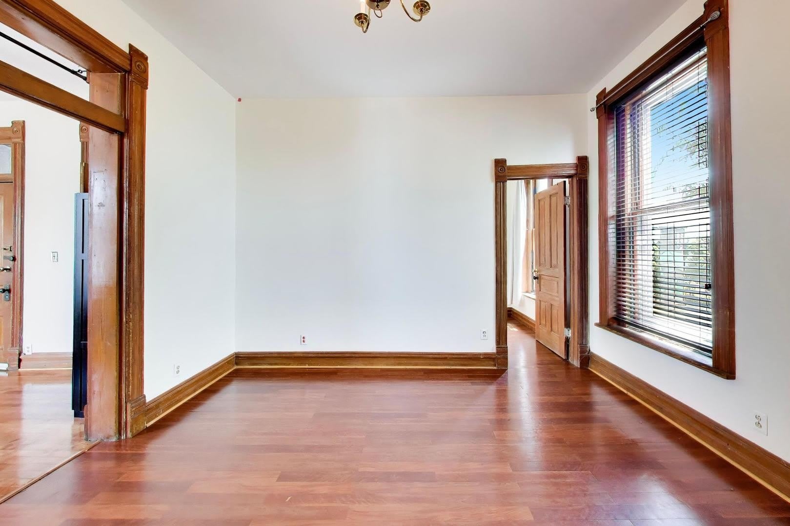 2338 S Blue Island Avenue – photo 5