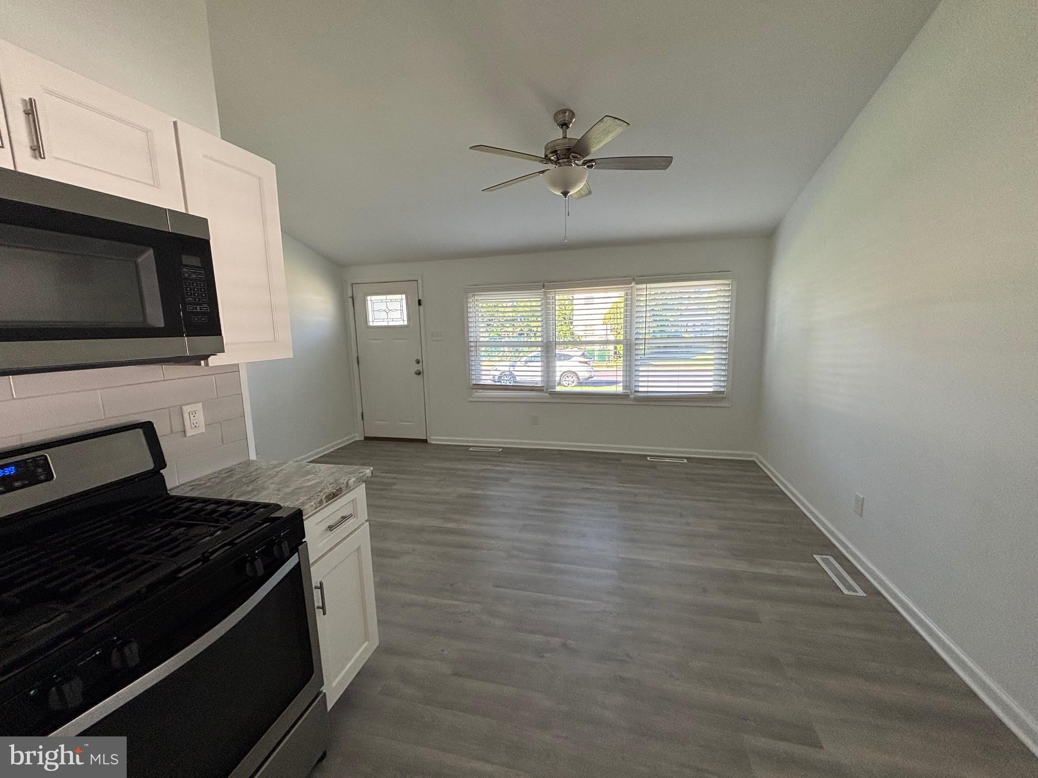 653 N Coles Avenue – photo 2