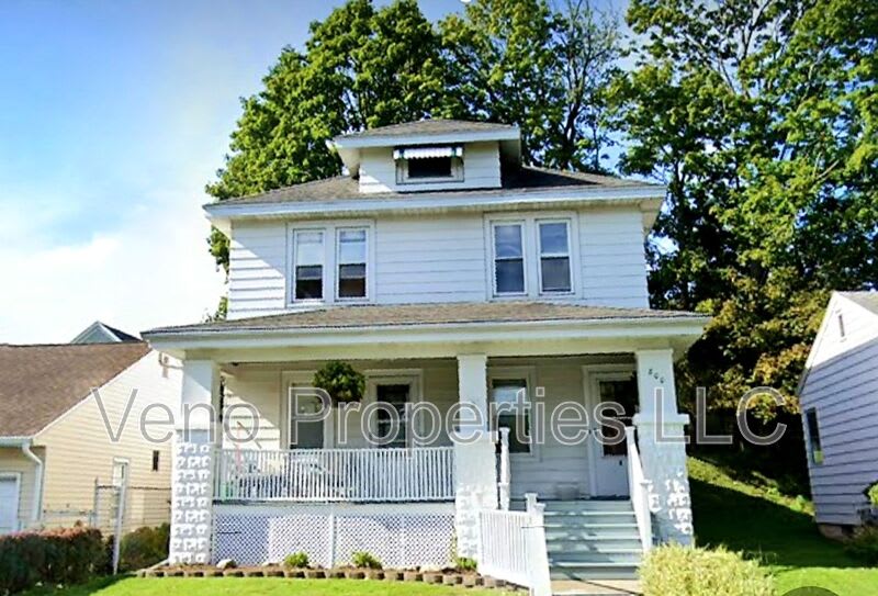 800 Chestnut St. – photo 1