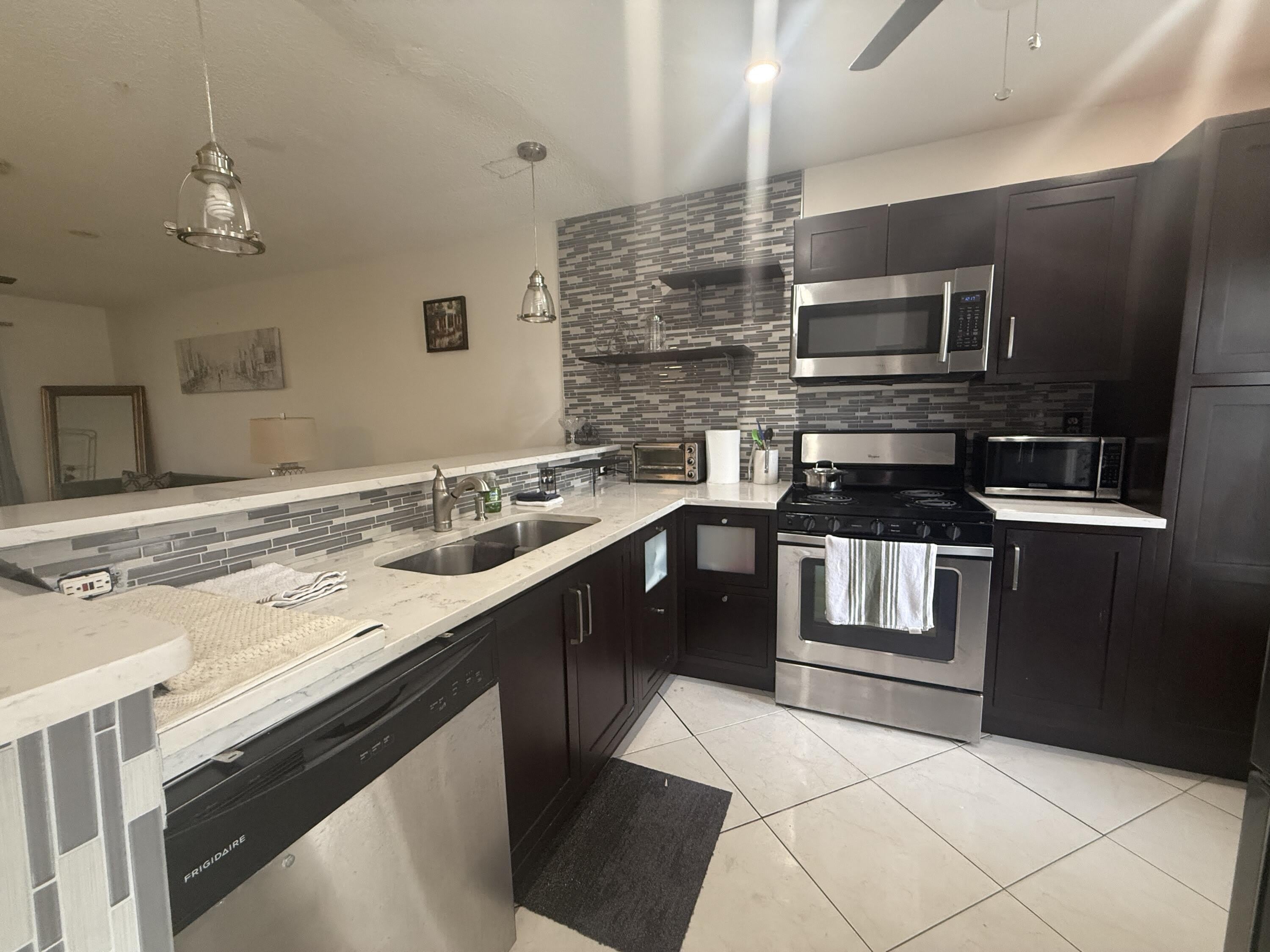 3406 NW 49TH Avenue – photo 4