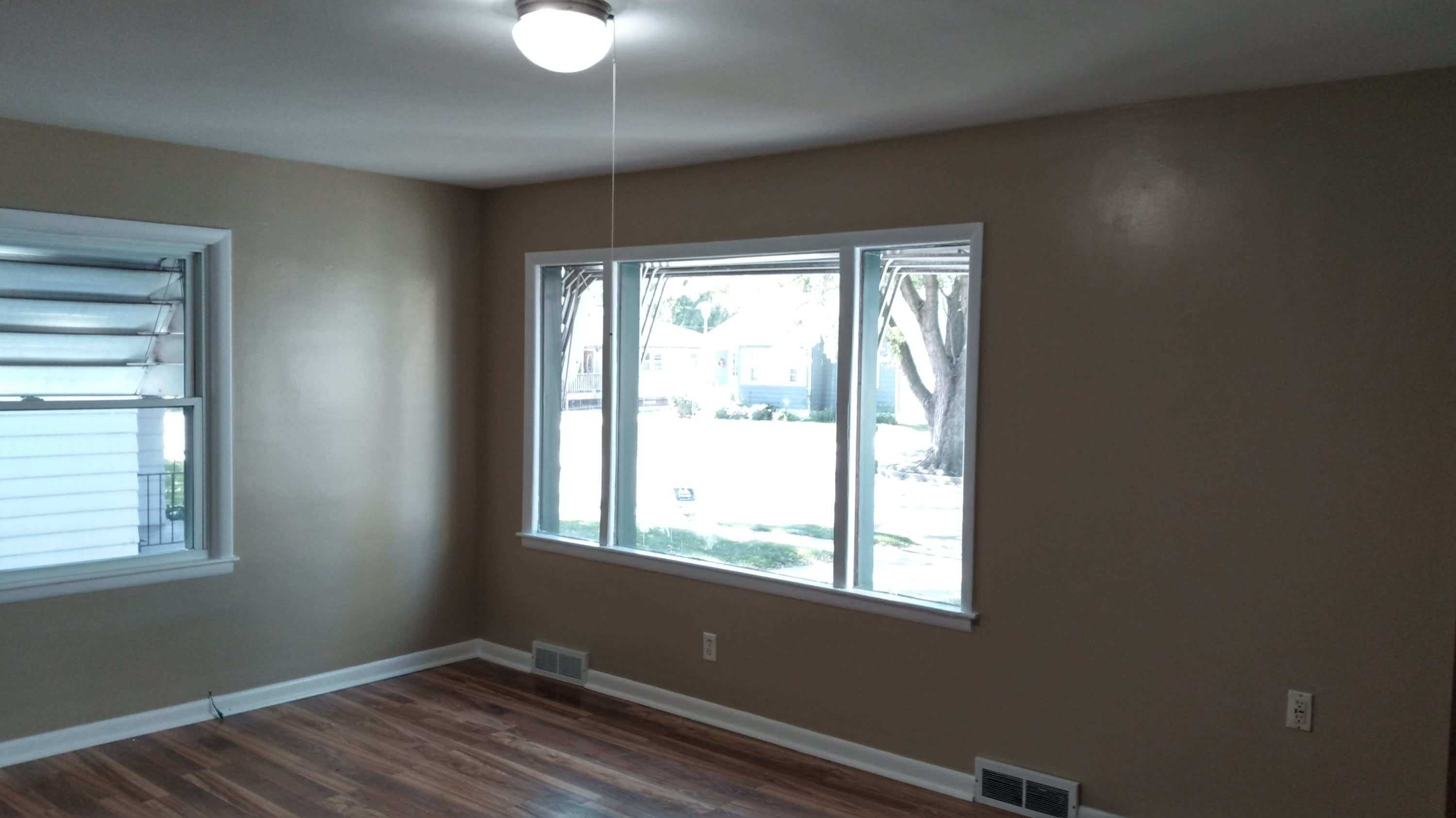 1360 N Hancock Street – photo 3