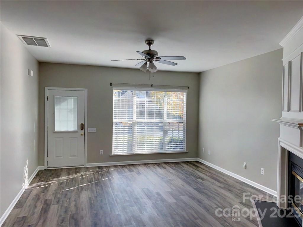 3307 Mannington Dr – photo 5
