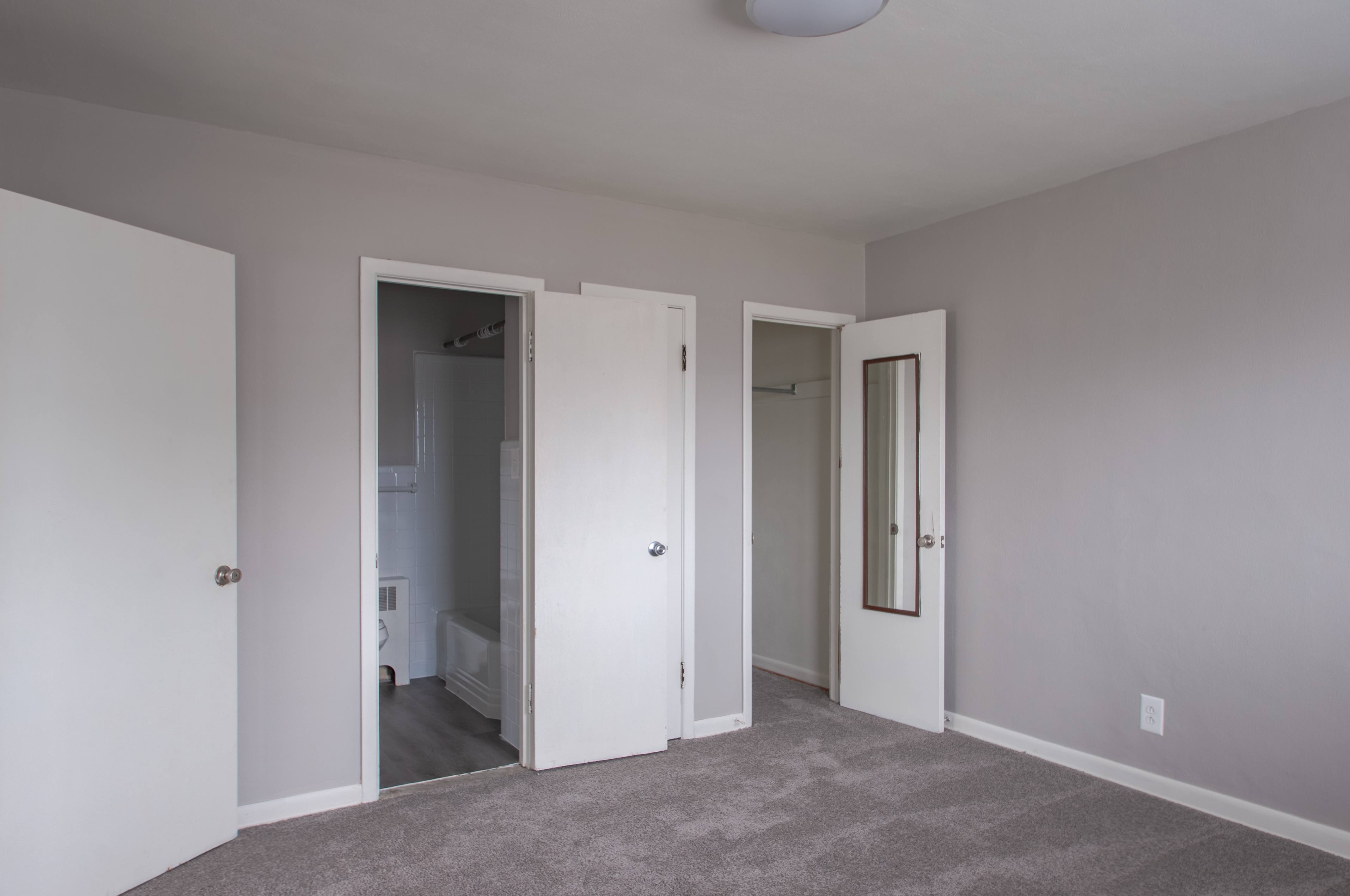 Loretto Apartments – photo 2