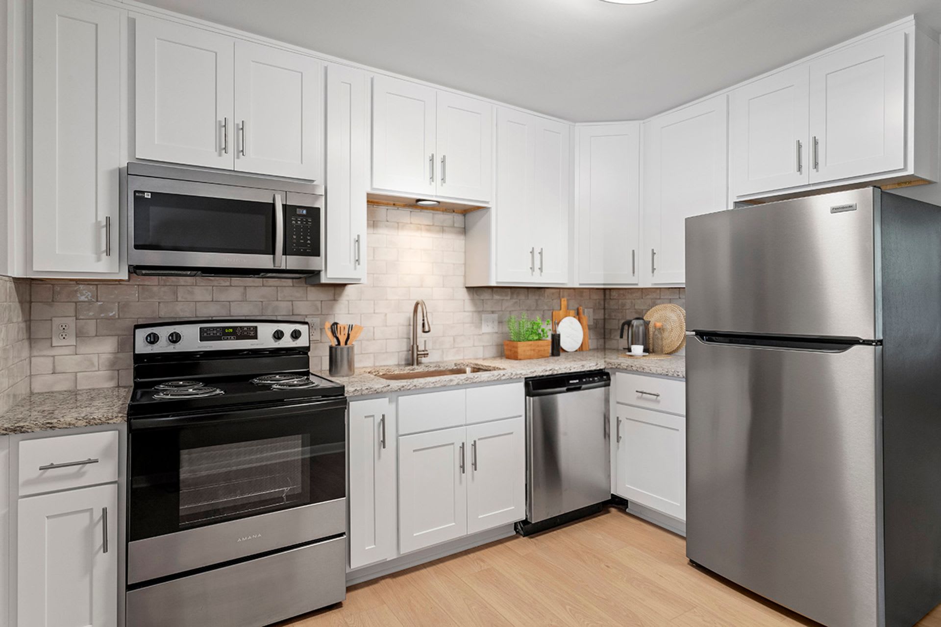 South Valley Apartments – photo 2