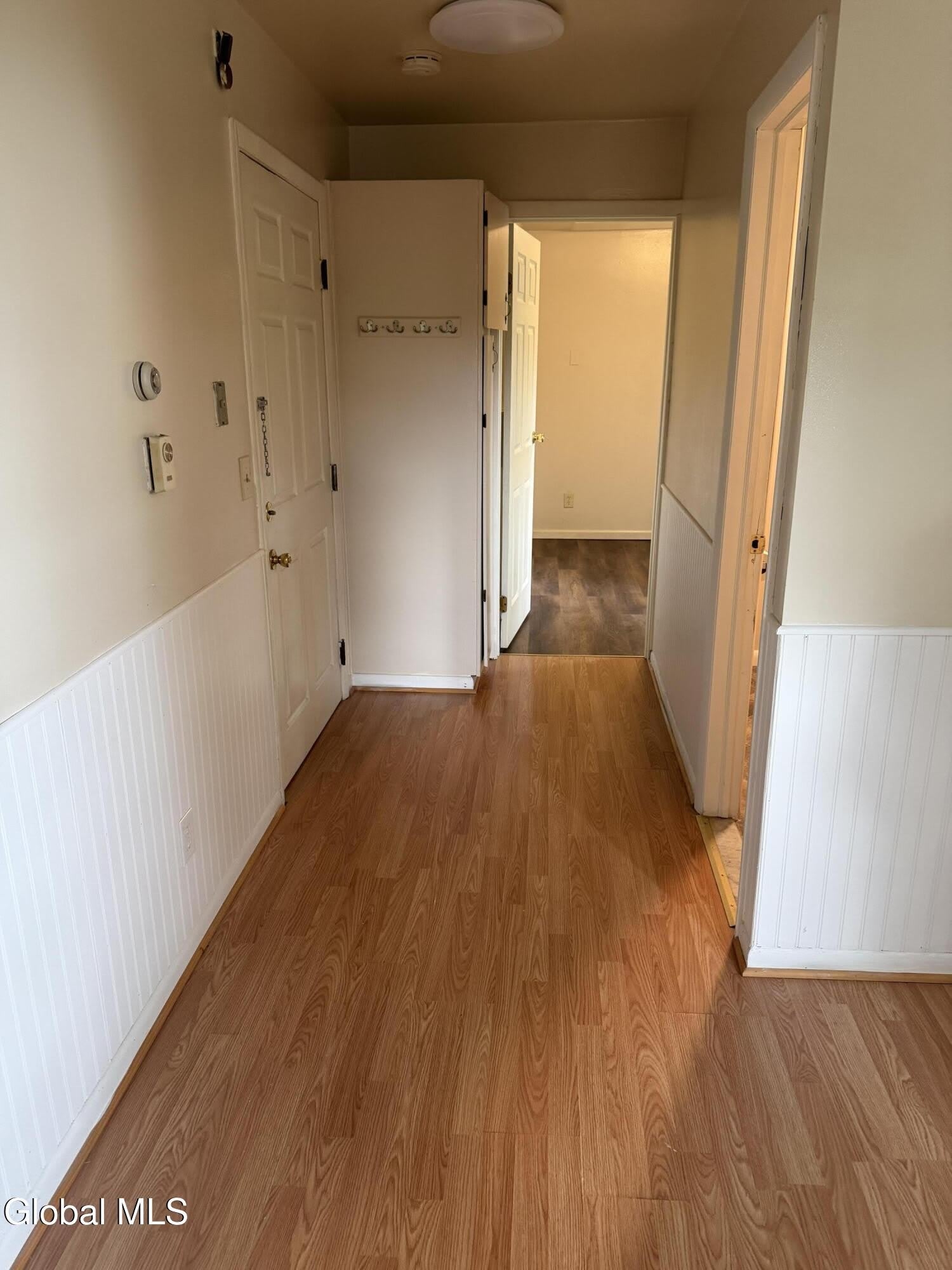 132 Broad – photo 3