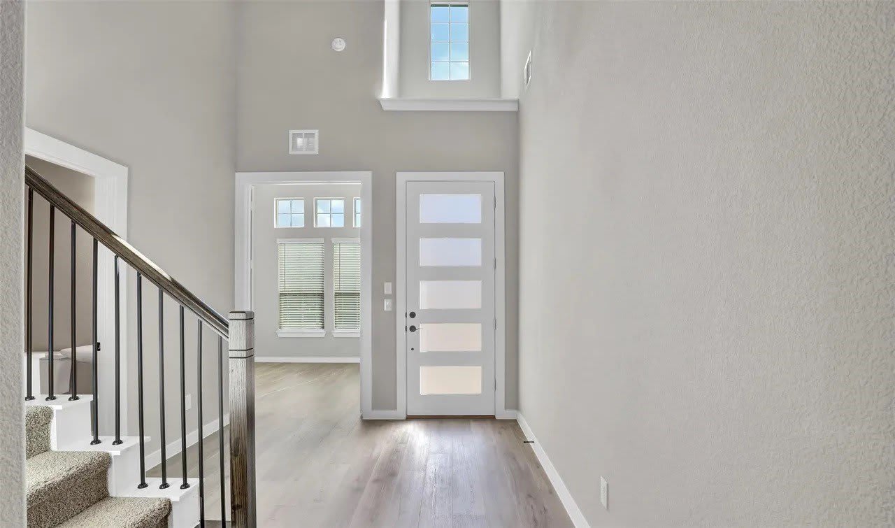 1127 Parkfield Road – photo 5