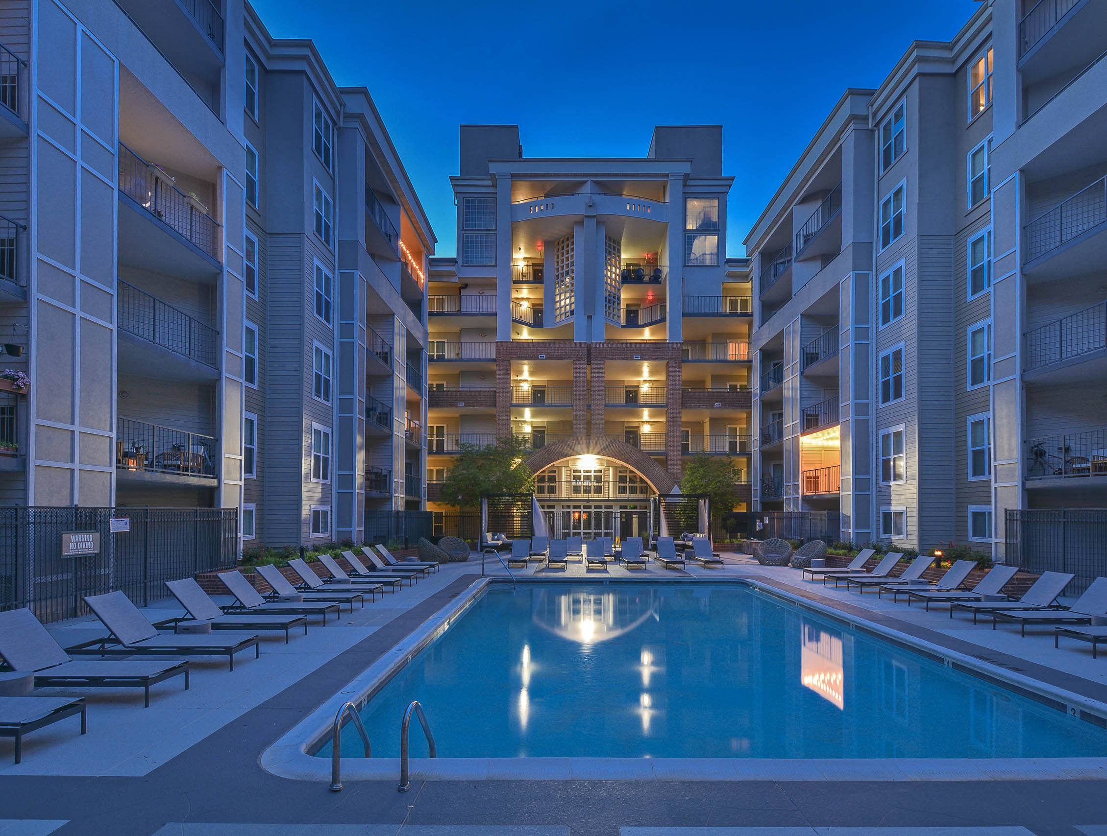 The Citizen at Shirlington Village – photo 2