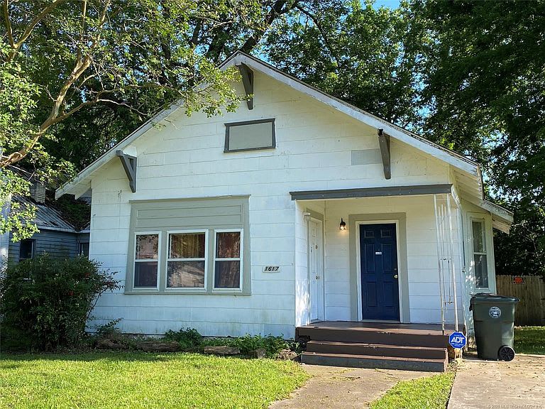 1617 Dorchester Avenue – photo 1