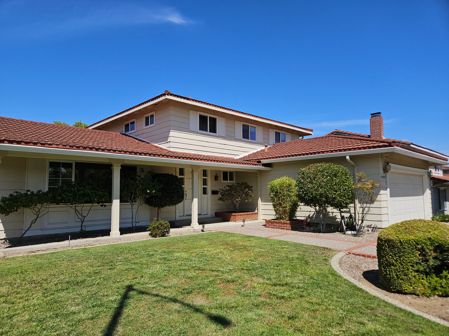 Great Location Cupertino 4 Bedroom 3 Bathroom Home With Gorgeous Backyard – photo 1