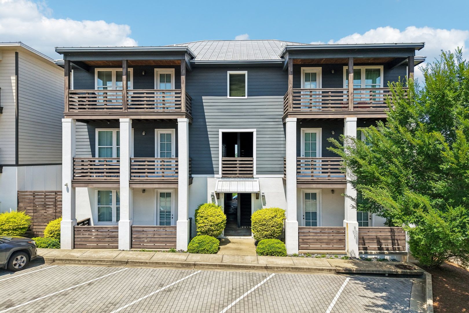 St. John Flats II – photo 2