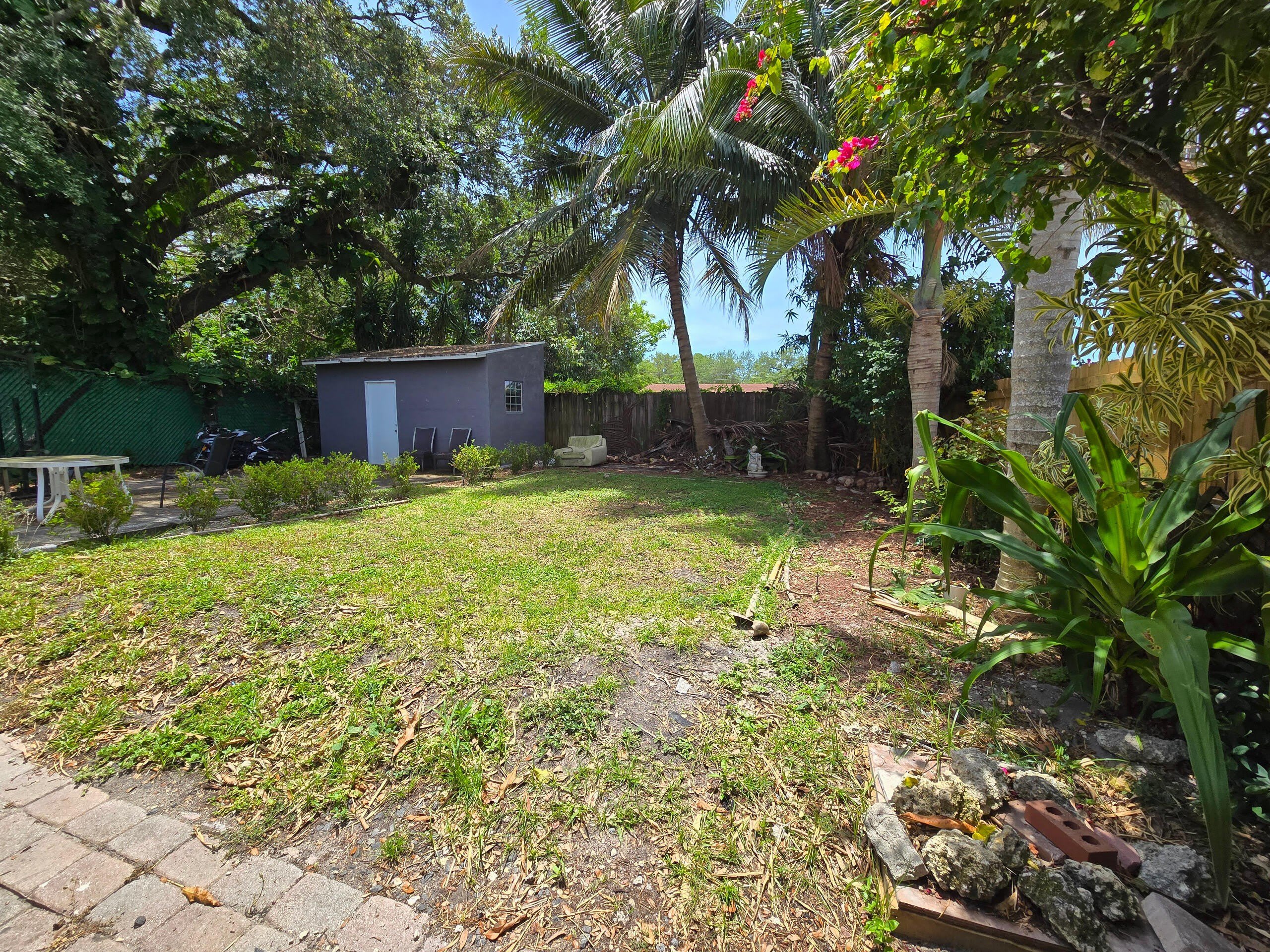 2426 Ne 184Th Street – photo 2