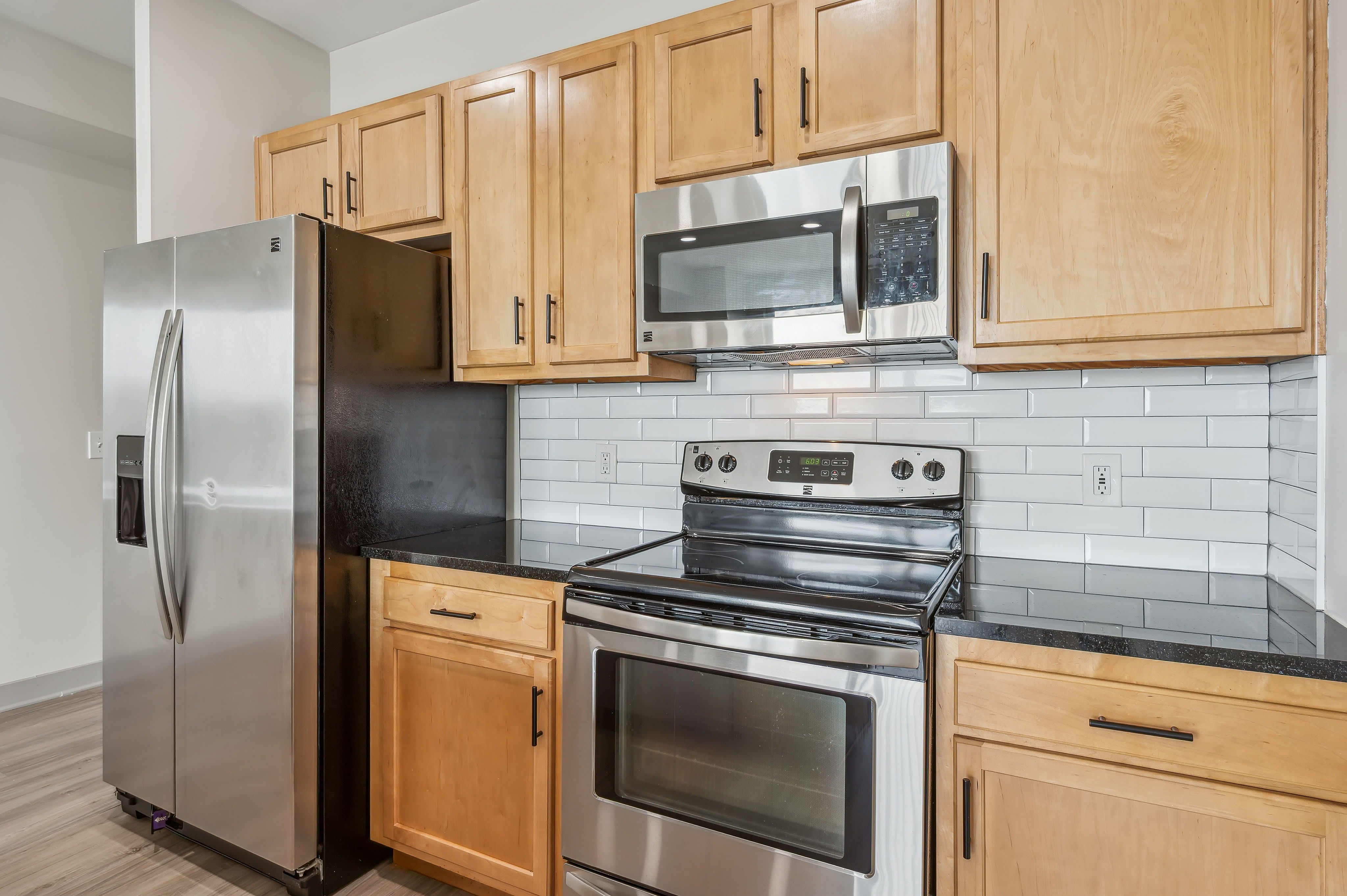 Waterside at RiverPark Place – photo 2