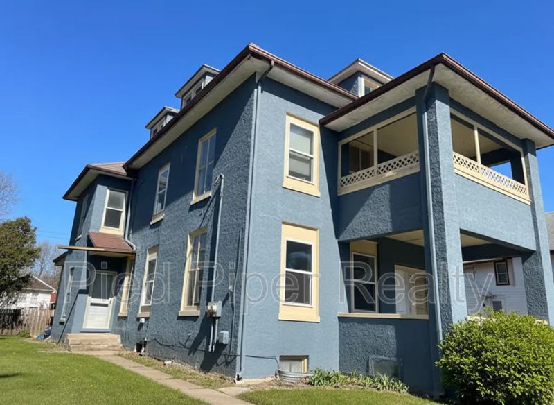 404 E Prospect Terr – photo 1