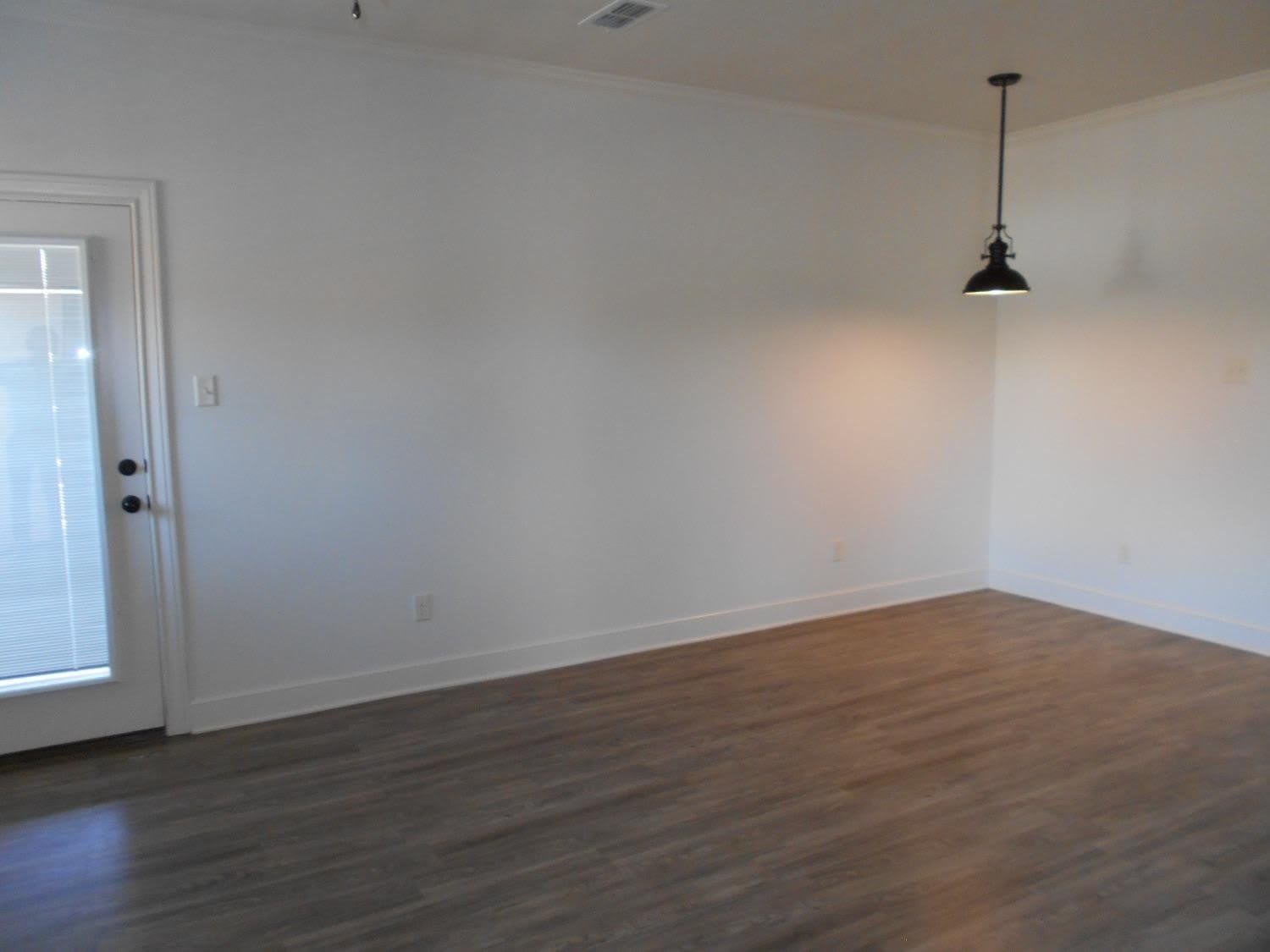 6101 73rd Street – photo 2