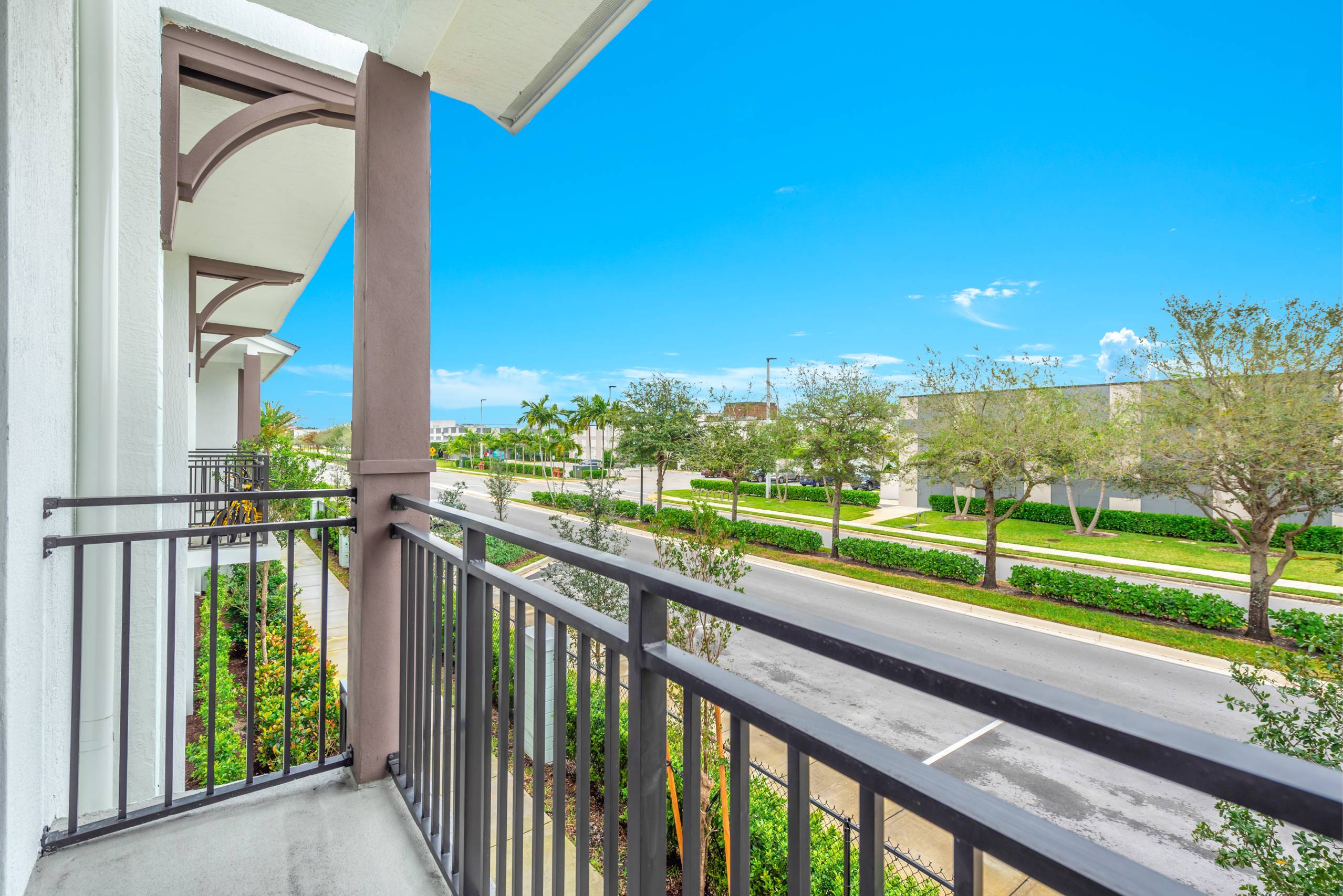 8980 S Hollybrook Blvd – photo 3