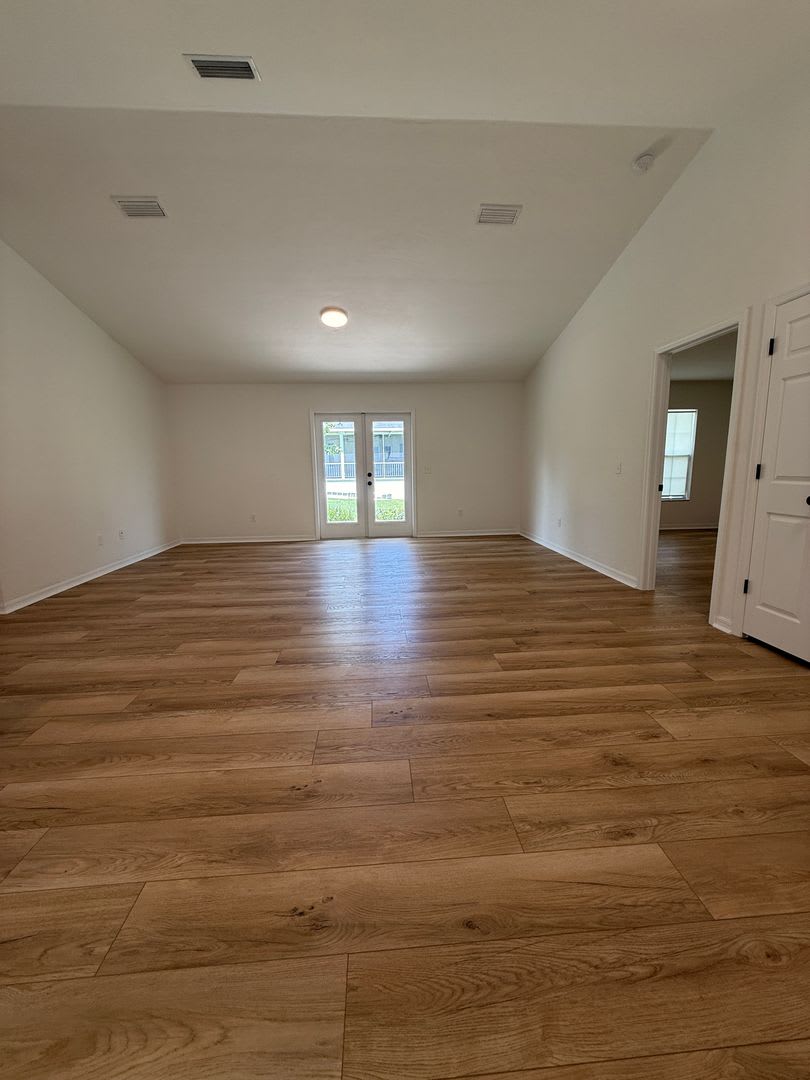 Beautifully Updated Wellington Place Home! – photo 5