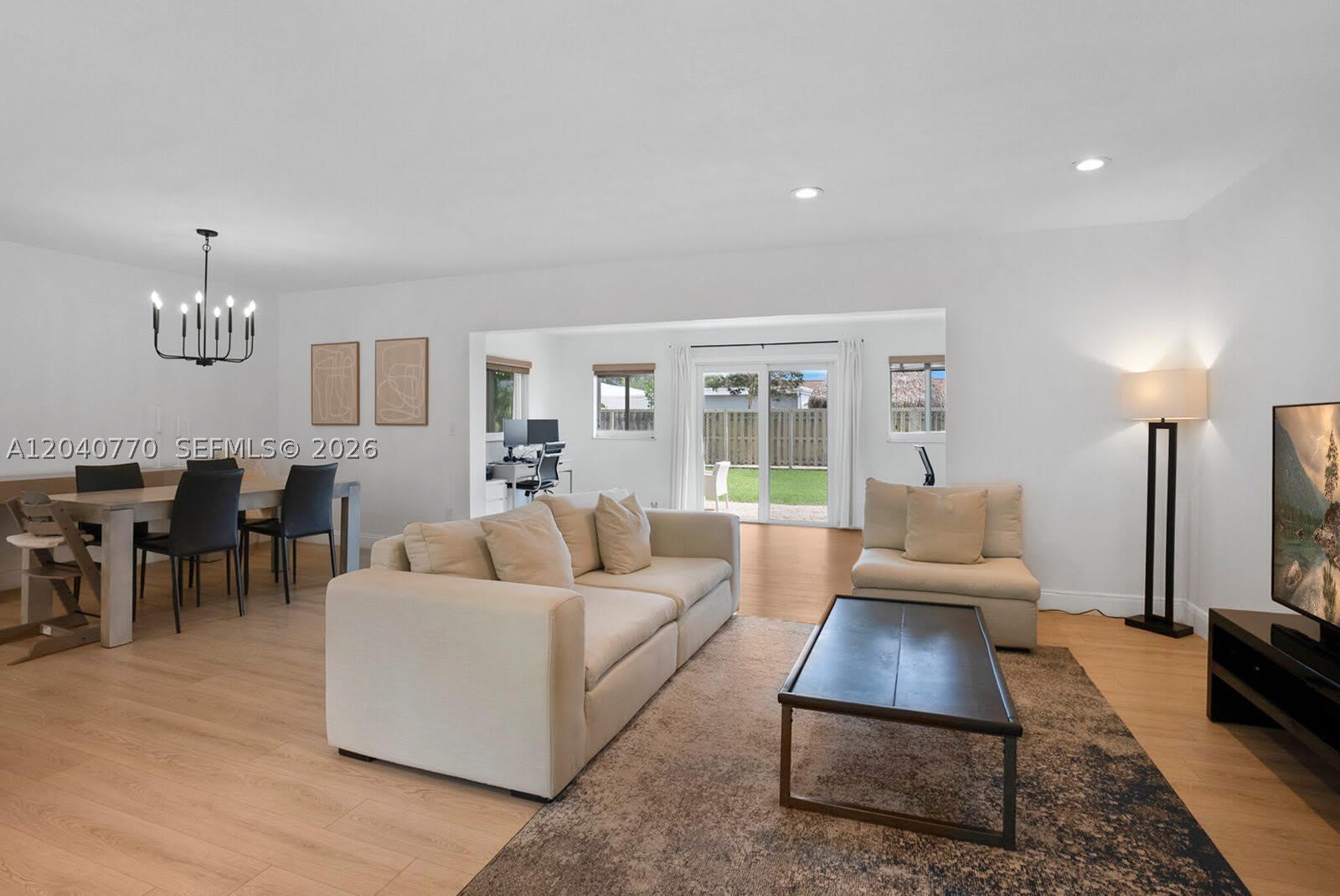 1365 Sw 9Th St – photo 3