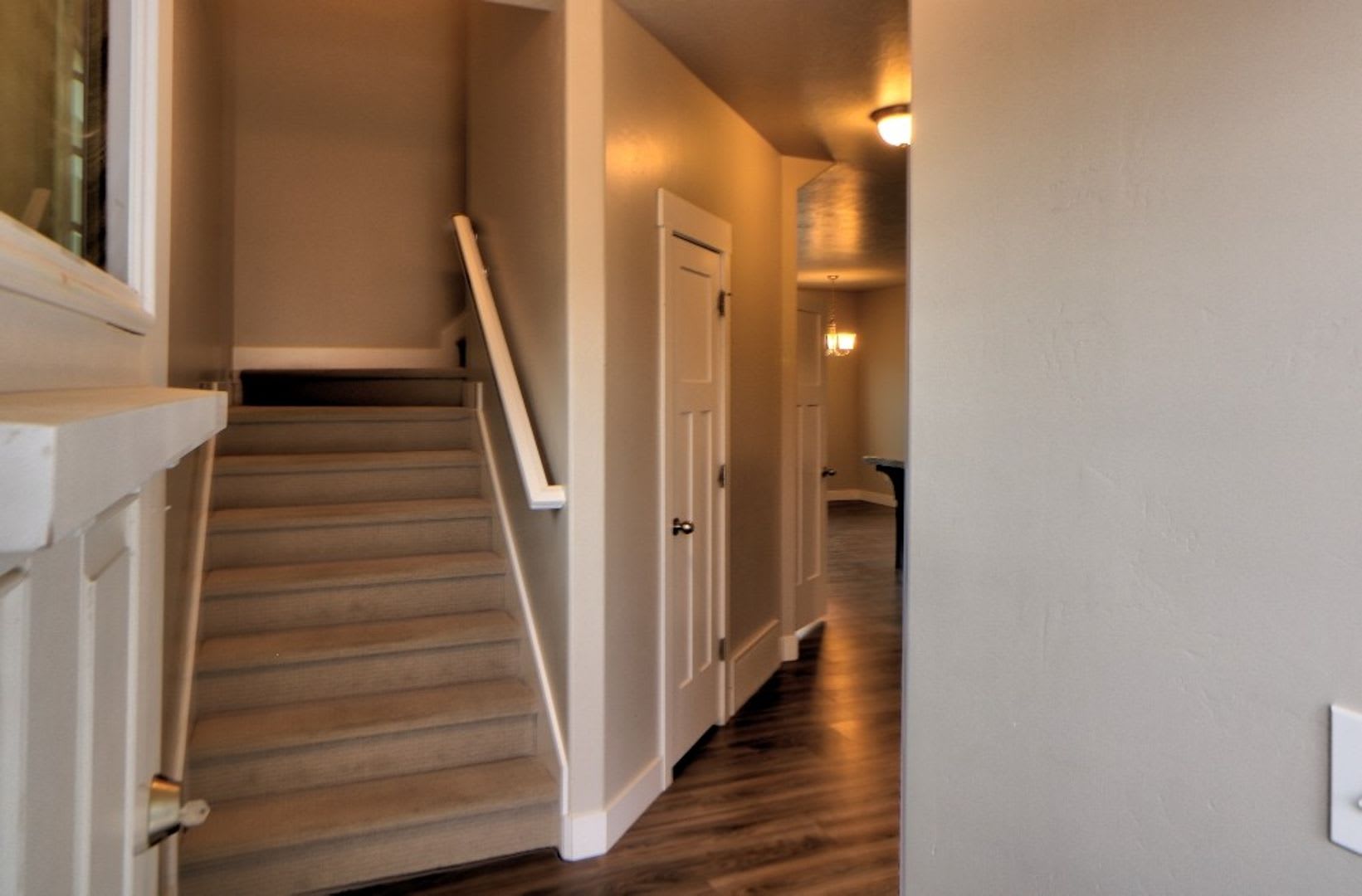 End Unit Town Home – photo 5