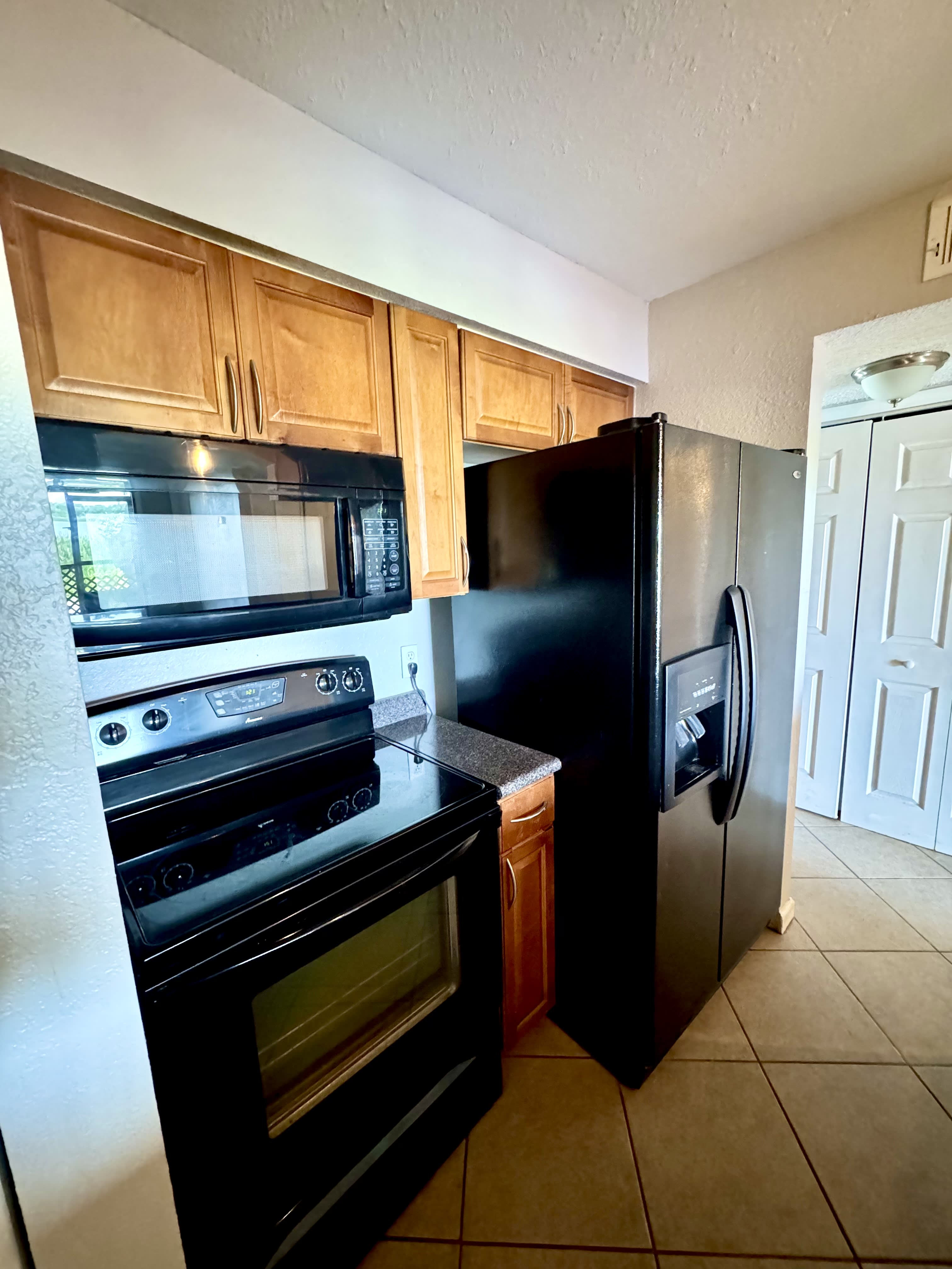 10103 Sailwinds Boulevard North – photo 4