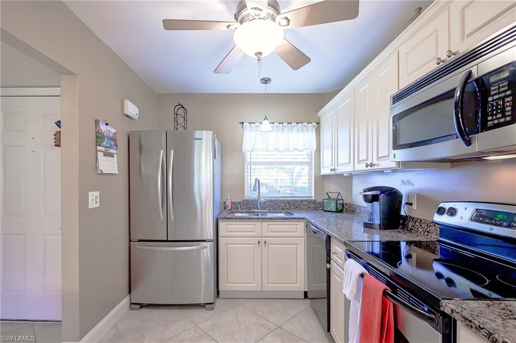 201 QUAIL FOREST Blvd – photo 5