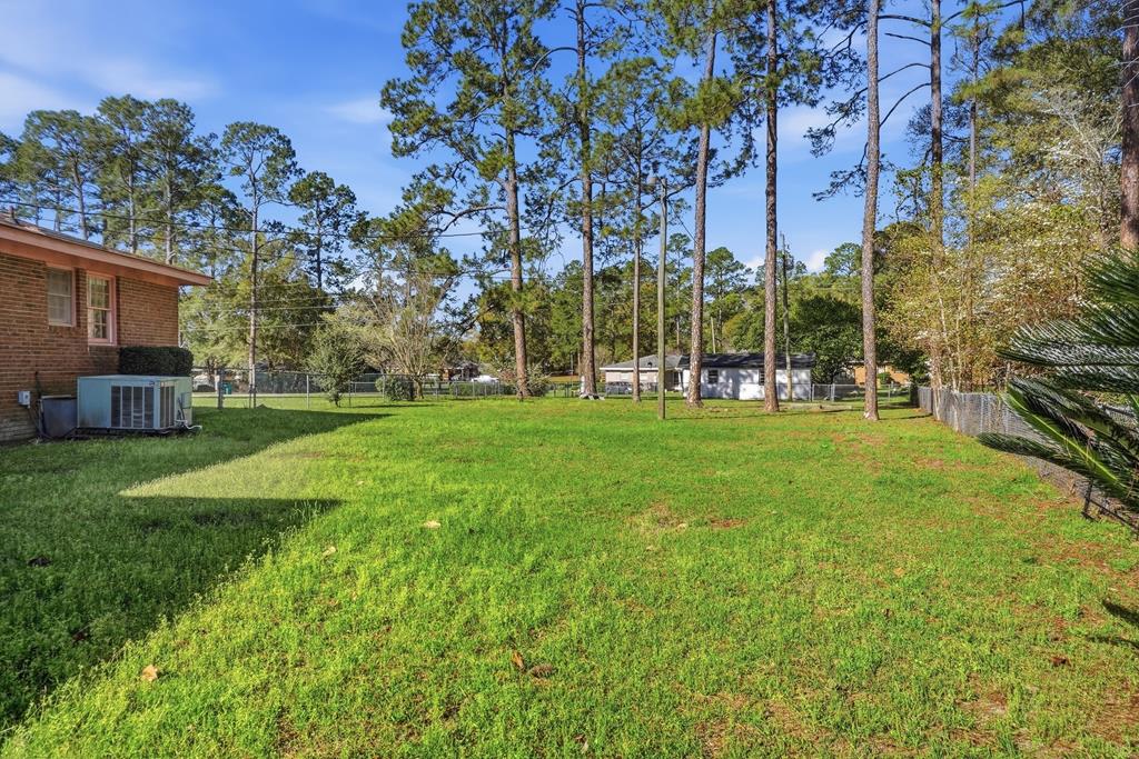 2101 Goldendale Lane – photo 3