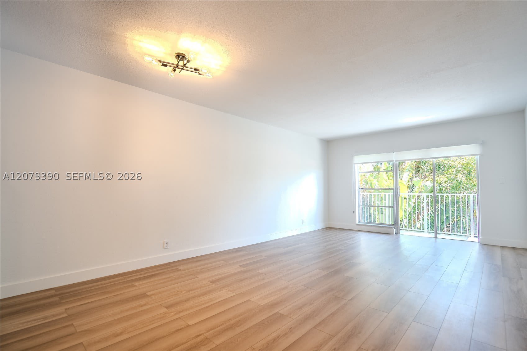 1220 71St St – photo 3