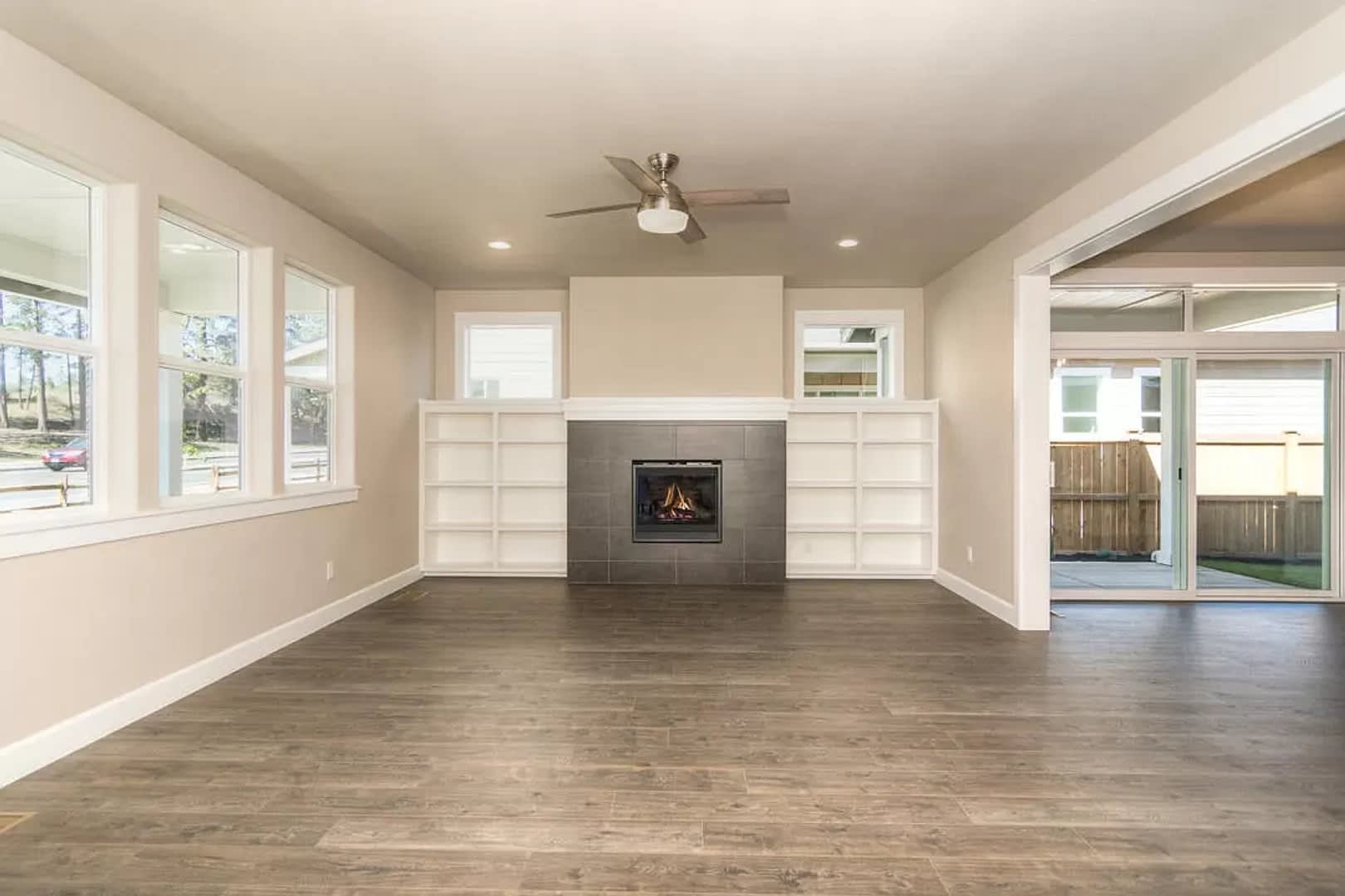 50 Off 1St Month Lovely New Se Bend Earth Advantage Certified 3 3 Home 20478 Murphy Rd – photo 2