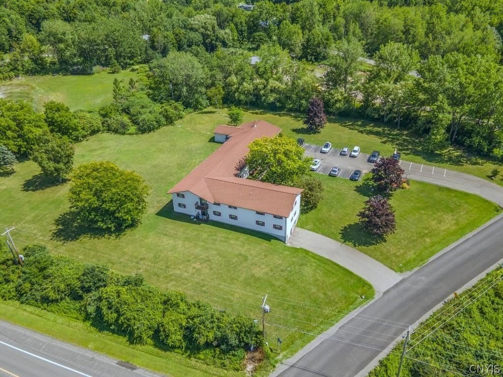 2938 Douglas Road – photo 4