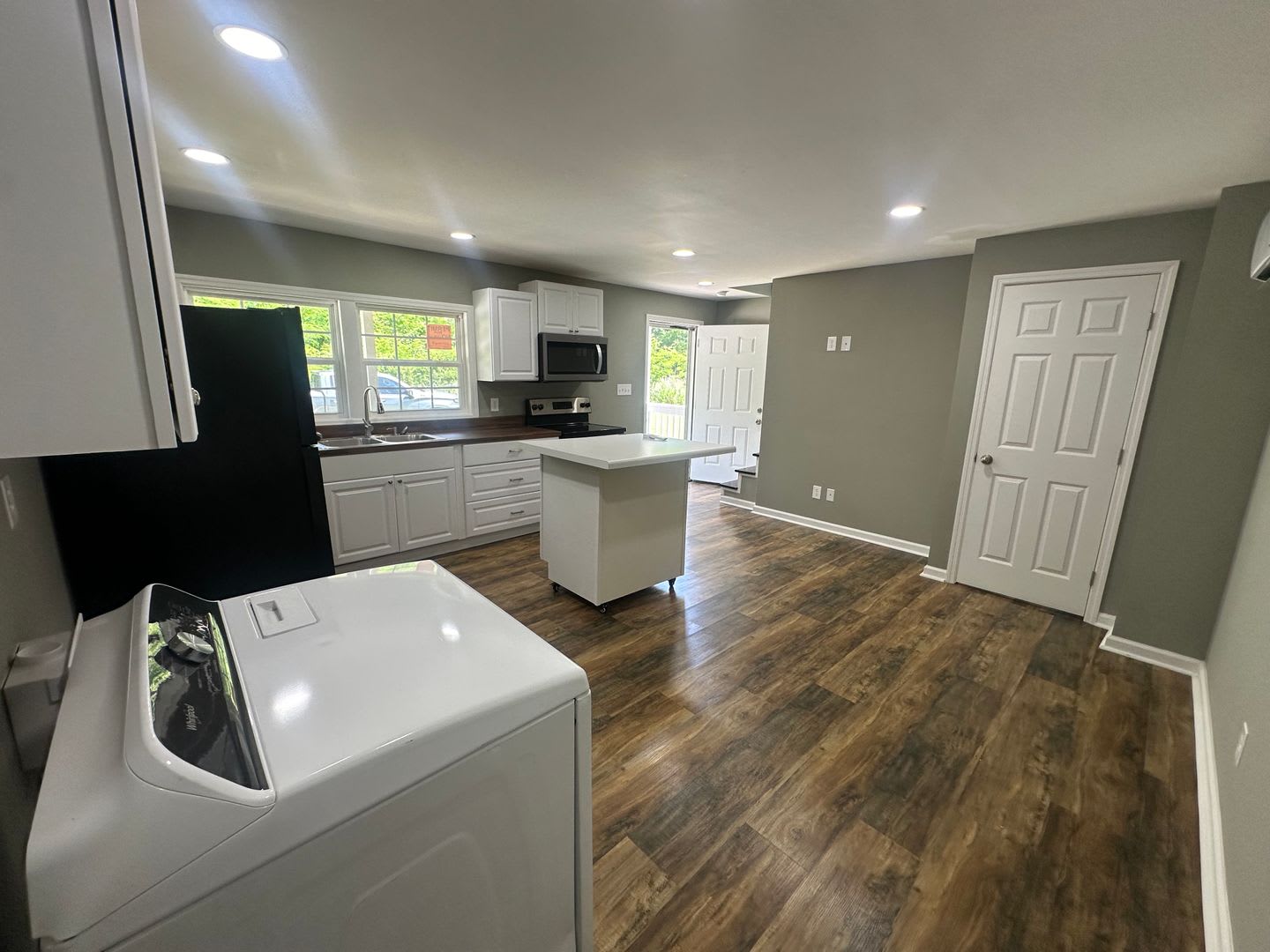 Tiny Home – photo 5
