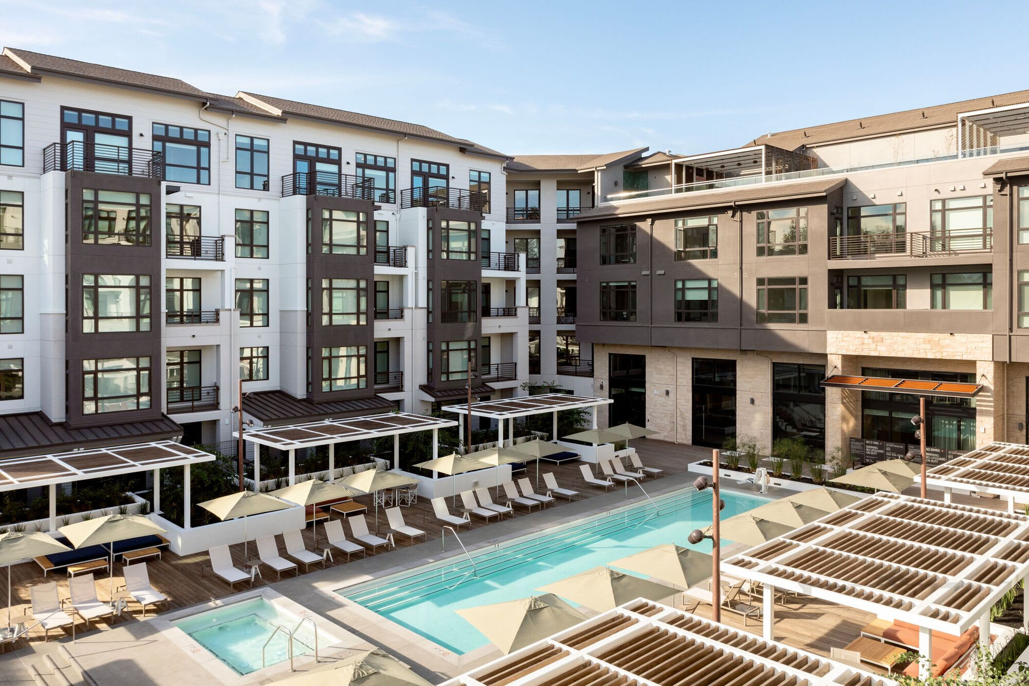 The Hadley Apartments – photo 2