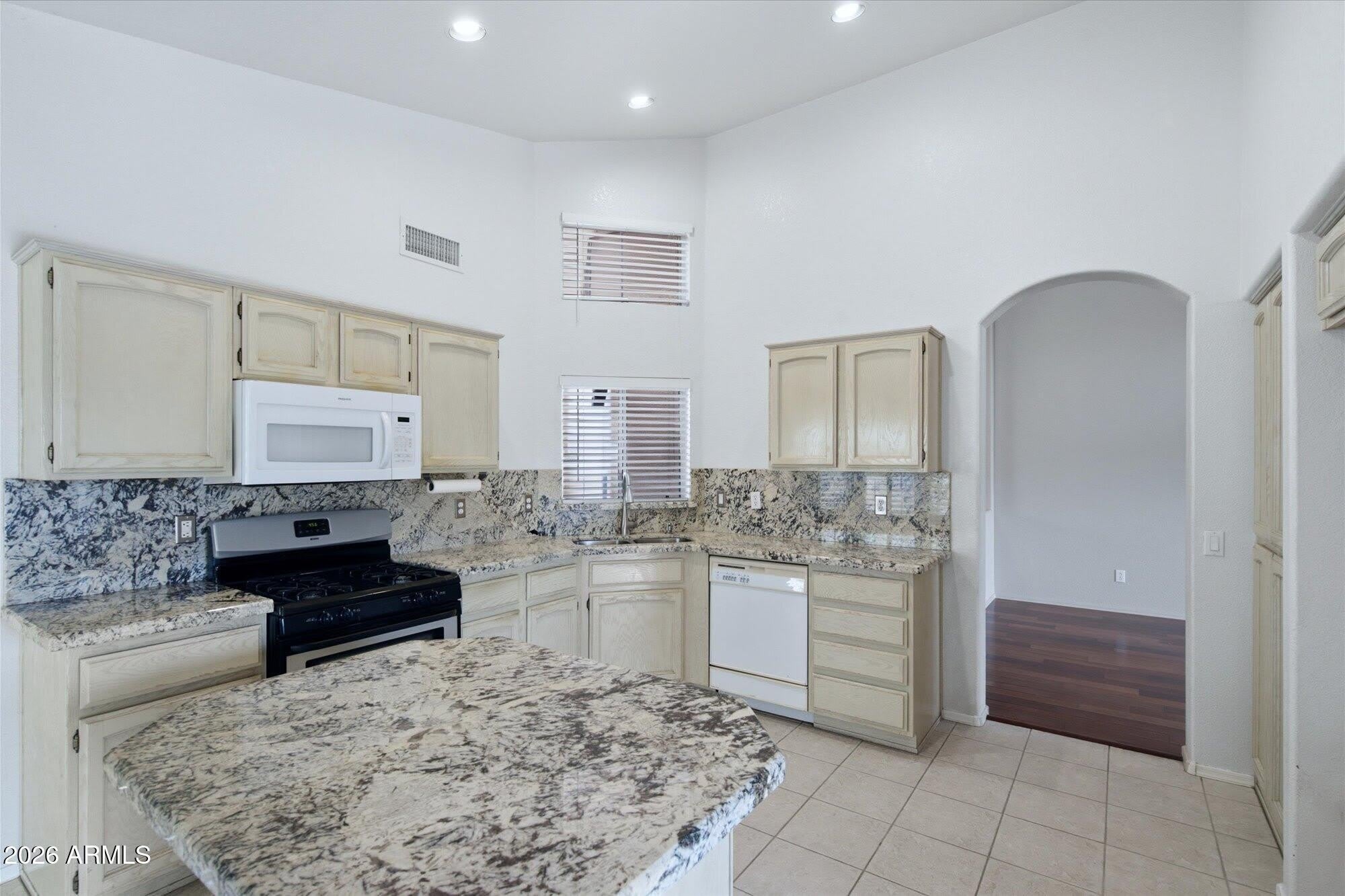 15251 W VERDE Lane – photo 4