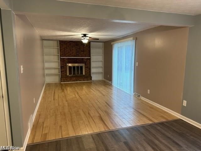 1674 Beckwith Drive – photo 2