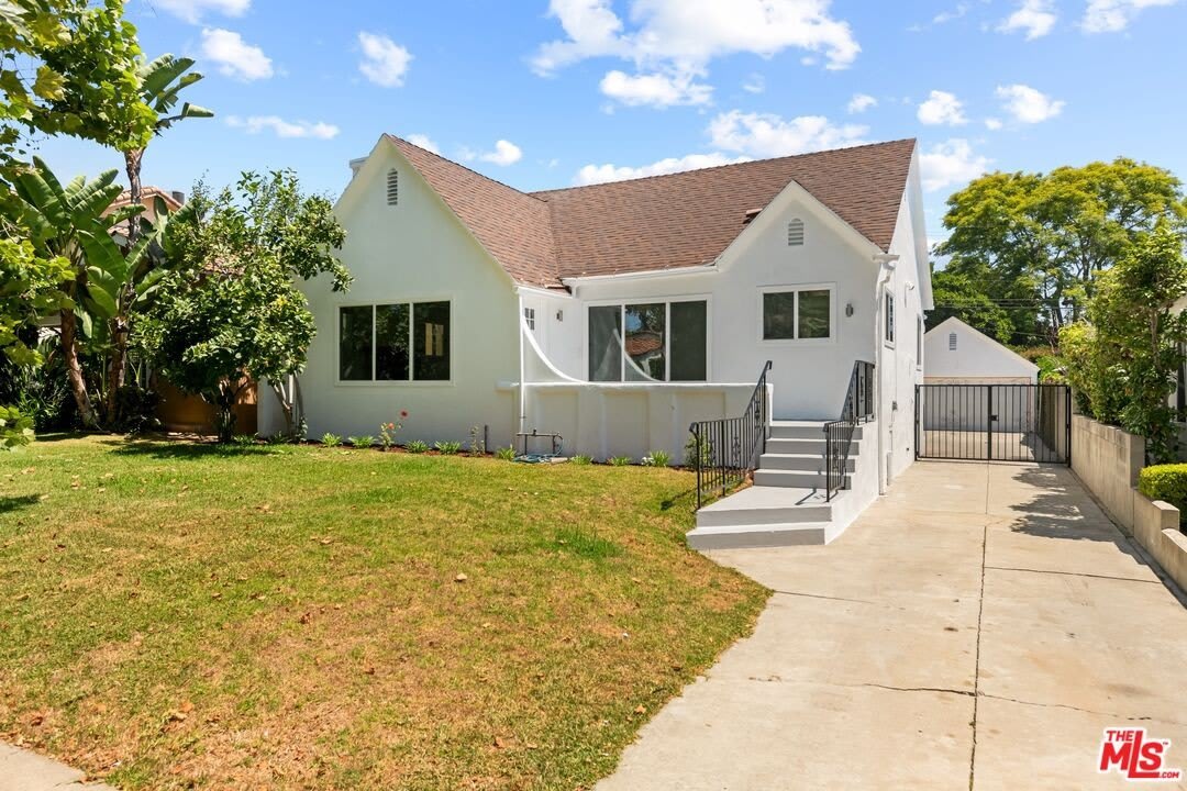 2316 Selby Ave – photo 3