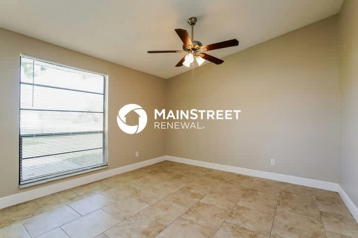 2624 Northeast 21st Court – photo 4