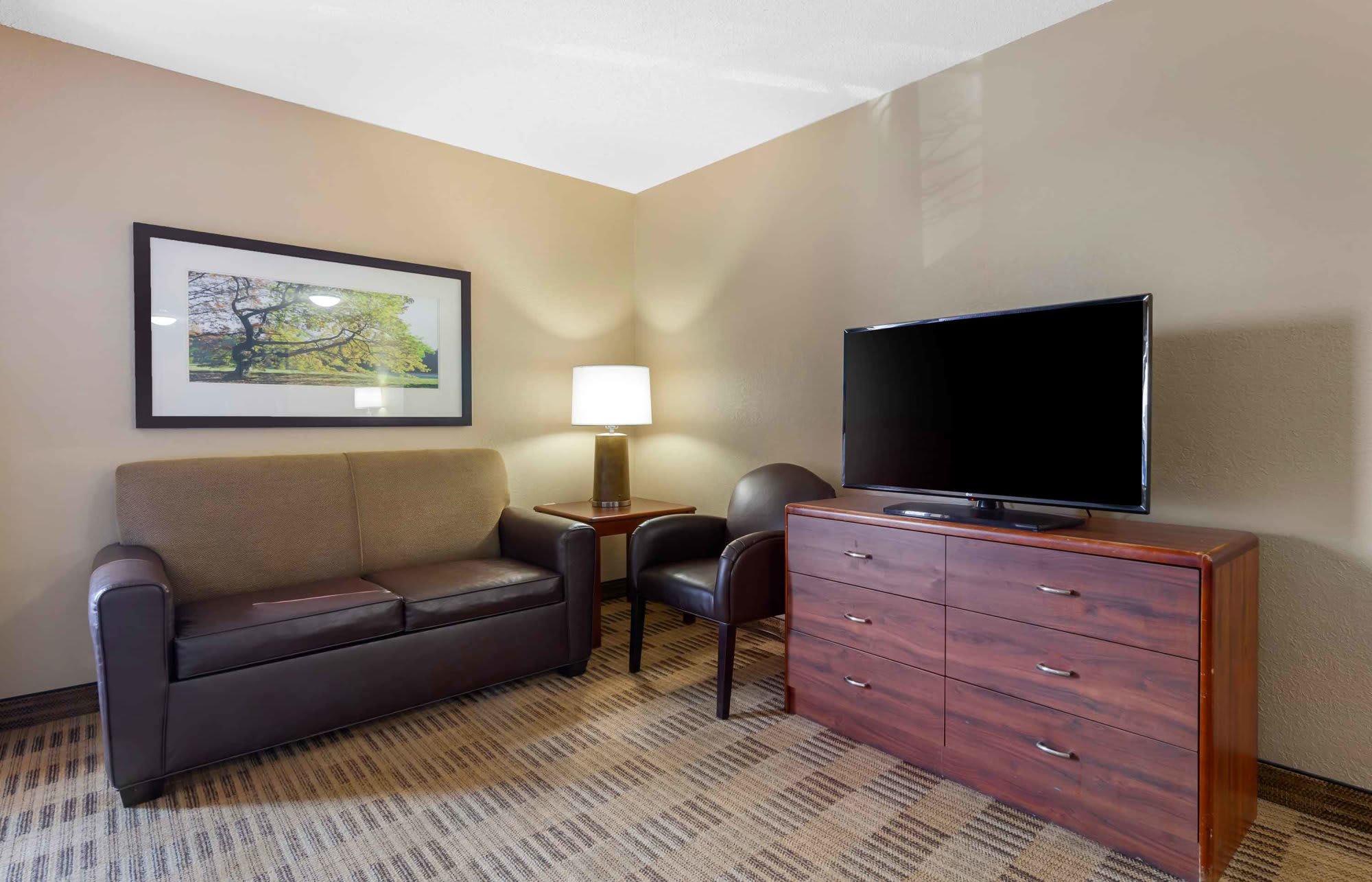 Lexington – photo 4
