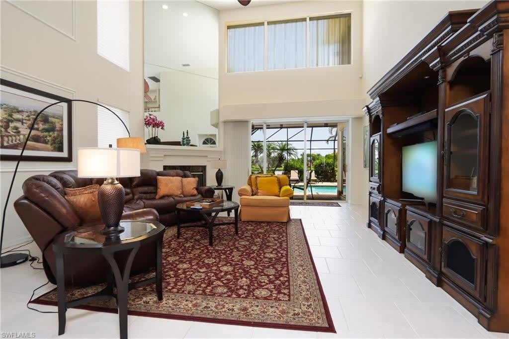 5901 Ashford Ln – photo 2