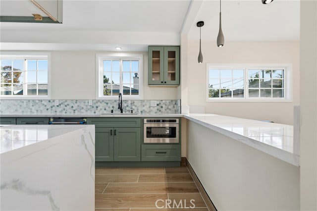 9233 Swinton Avenue – photo 3