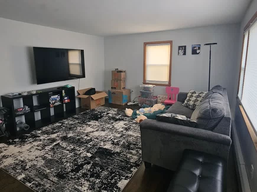 23 Sanford St. – photo 2