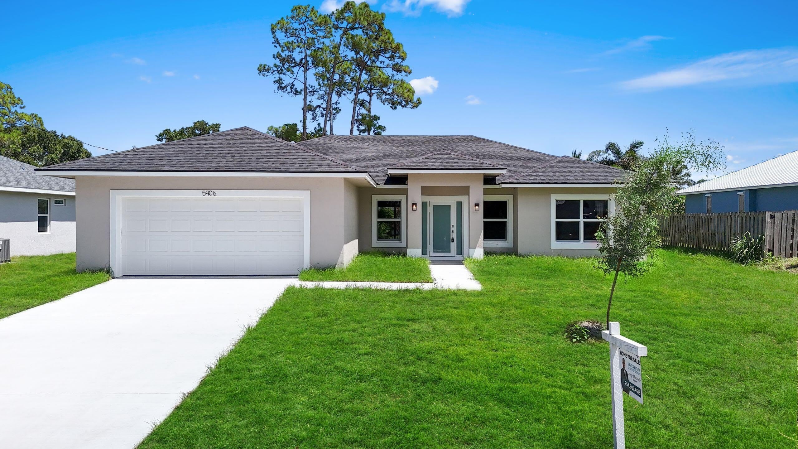 4611 SUNSET Boulevard – photo 1
