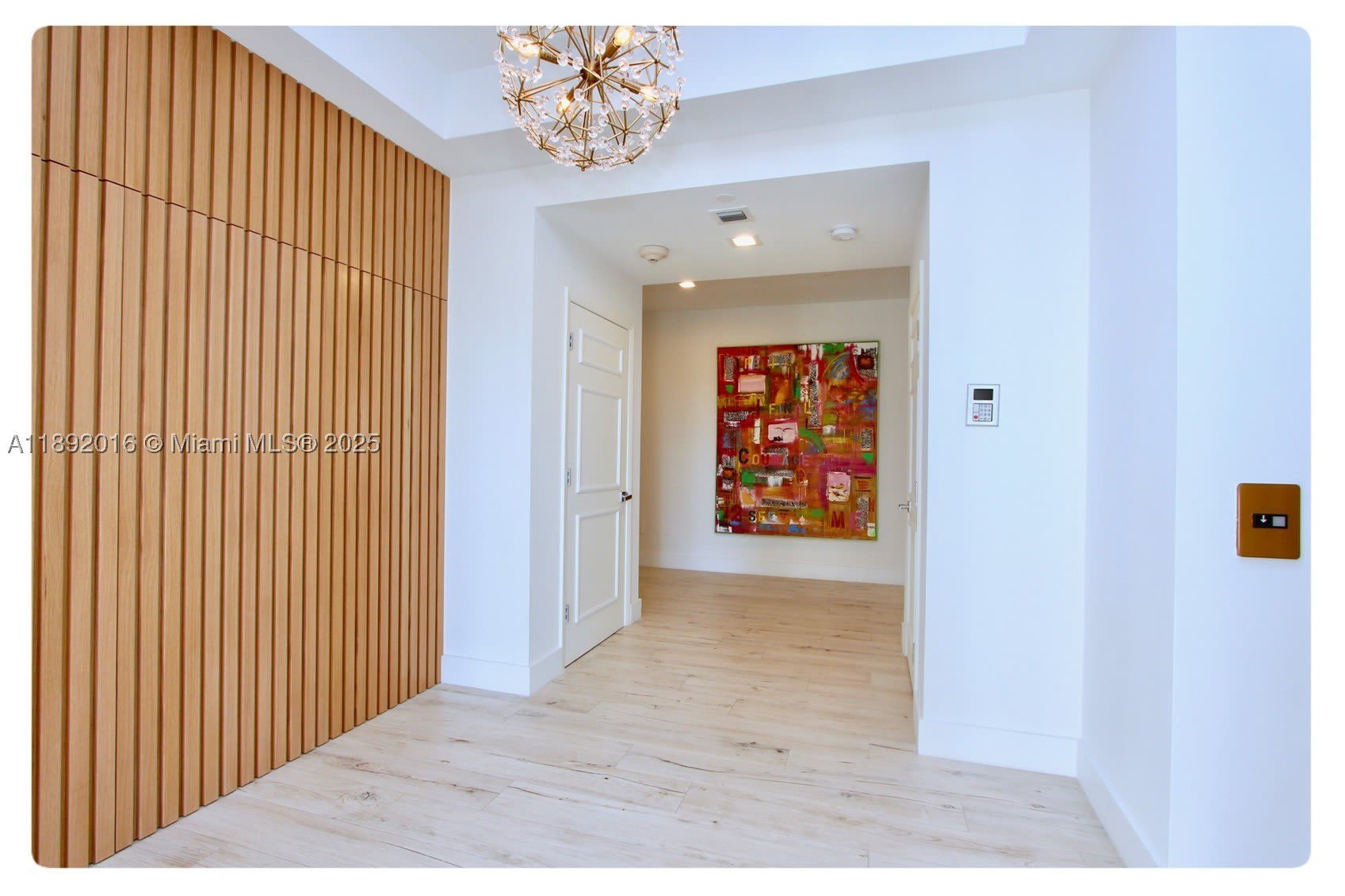 3500 Island Blvd – photo 5