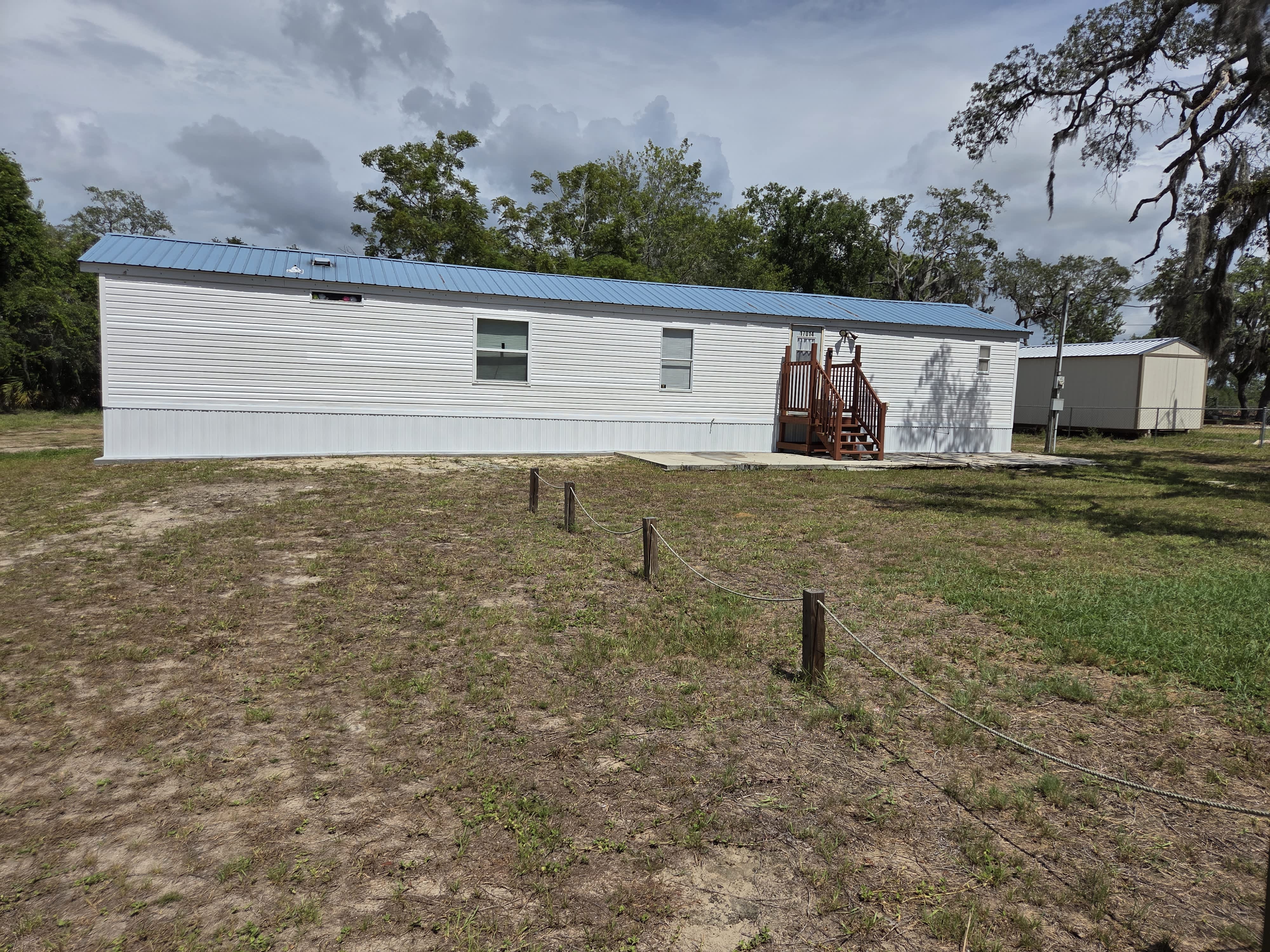 17014 Meridian Blvd – photo 1