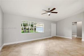 827 Nw 87Th Ave – photo 2