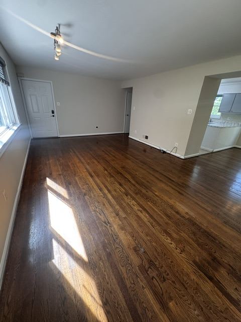 9420 Adelphi Road – photo 2