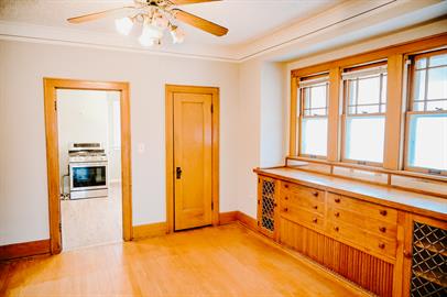 2887 Mary St – photo 2