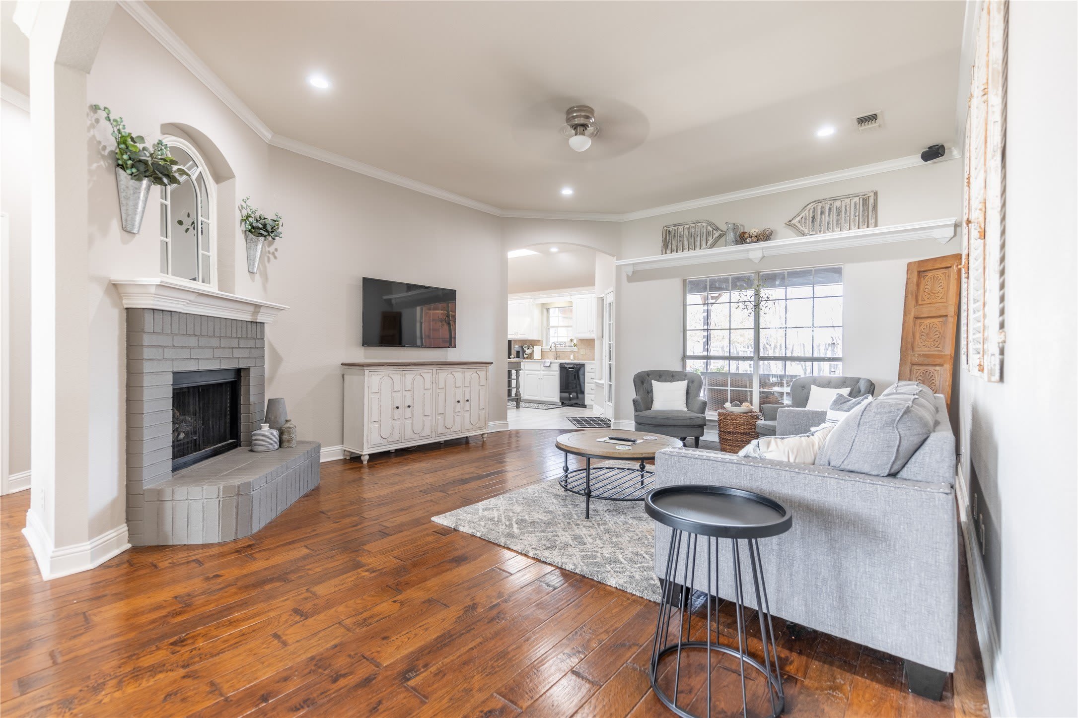 801 Dickerson Circle – photo 5
