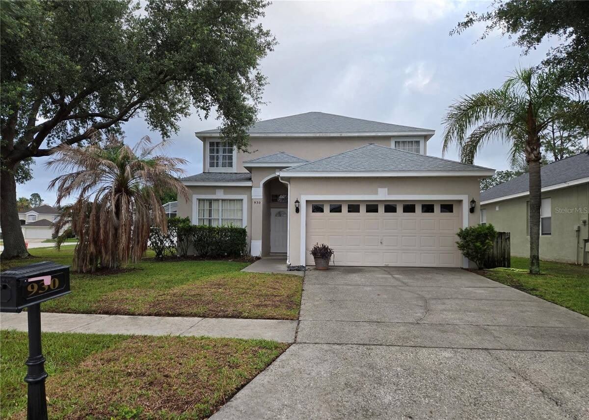 930 Oxford Drive – photo 2